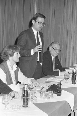 Wahlkampfveranstaltung des CDU-Kreisverbands Karlsruhe zur Bundestagswahl am 6. März 1983 im Parkhotel
