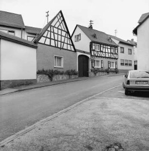 Eltville, Eberbacher Straße (Hattenheim) 15