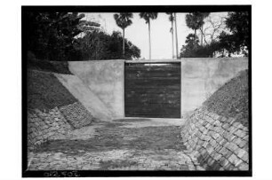 Neues Absperrwerk in Phetchaburi : Phetchaburi. Neu erbautes Absperrwerk, 1910