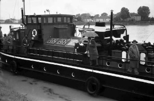 Weil am Rhein: Motorschiff Freiburg; Minister auf dem Schiff