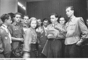 Zwickau, Kundgebung am Pavillon der Deutsch-Sowjetischen Freundschaft, sogen. Stalin-Pavillon, 27. Juni 1951
