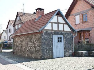 Backhaus; Grünberg, Am Larbach 18A