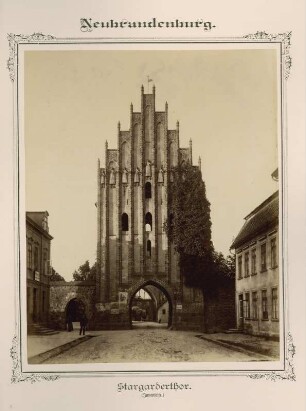 Neubrandenburg, Stargarder Tor (Innenseite)
