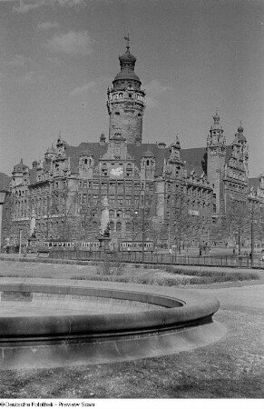 Vorderansicht Neues Rathaus