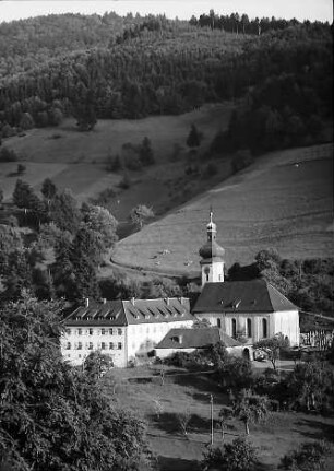 Kloster St. Ulrich bei Bollschweil von der Höhe