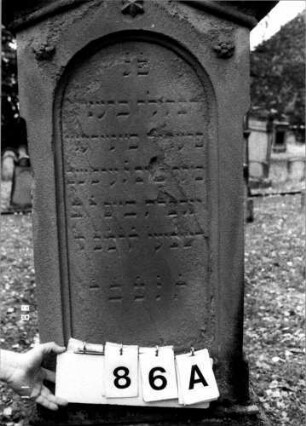 Grabstein 86A