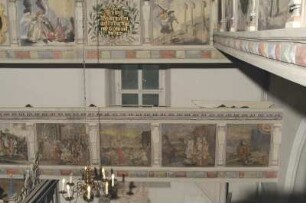 Leubnitz-Neuostra, Kirche, Inneres, Südseite. Untere und obere Empore mit angrenzender West-Empore, Teilansicht von der oberen Nord-Empore