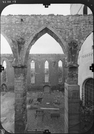 Magdeburg-Altstadt, Johannisbergstraße. Ruine der Kirche St. Johannis. Teilansicht