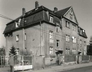 Radebeul, Serkowitzer Straße 47/47b. Doppelwohnhaus (um 1905)