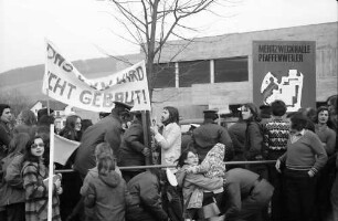 Pfaffenweiler: Atomkraftwerkgegner protestieren vor dem CDU-Kreisparteitag