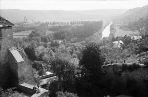 Tübingen: Blick vom Schloss ins Neckartal