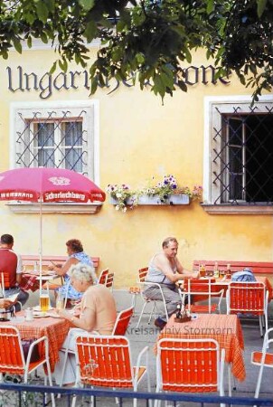 Österreich: Bruckneudorf: Gasthof Ungarische Krone
