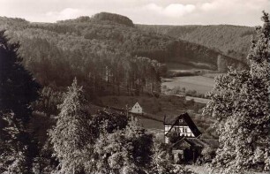 Luftkurort Berlebeck, Adlerwarte mit Blick aur Falkenburg. Detmold. Berlebeck