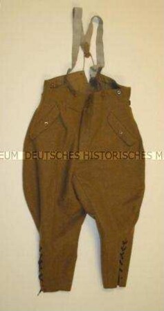 Uniform eines Sturmführeres der SA, Sturmbann I/Gruppe 11, Fahnenträger, Dienstanzug - Stiefelhose