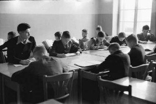 Temeschburg: Deutsche Schule, Lenau-Schule, Arbeitszimmer der Schüler