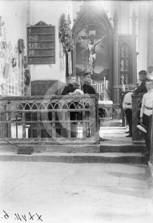 Altar in der Kirche St. Petri in Karmel