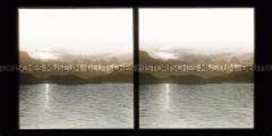 Blick auf die Küste von Spitzbergen in der Foul Bay