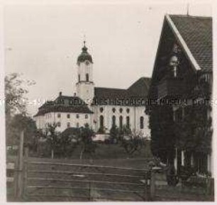 Steingaden, Wallfahrtskirche zum Gegeißelten Heiland auf der Wies von Norden