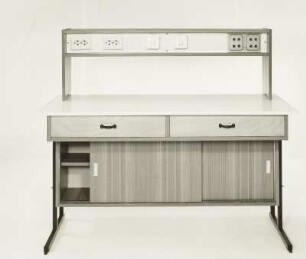 Schüler-Experimentiertisch für Elektrotechnik