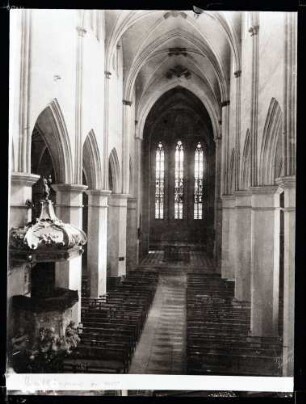 Marienkirche; Innenraum nach Osten, vor der Restaurierung