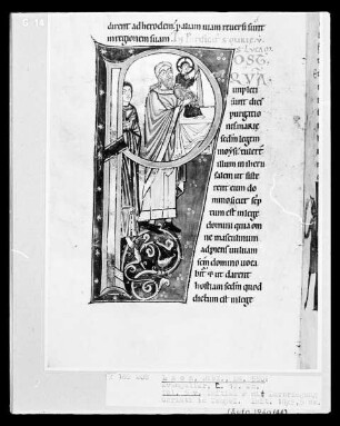 Initial P mit Darbringung Christi im Tempel
