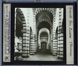 Grosseto, Kathedrale S. Lorenzo : Innenraum