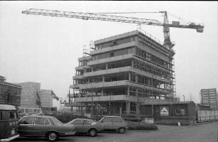Bau eines fünfgeschossigen Bürogebäudes der Hamburg-Mannheimer-Versicherungsgesellschaften in der Steinhäuserstraße