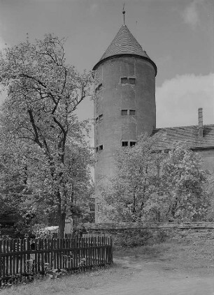 Freiberg. Blick zum Eckturm vom Schloss Freudenstein