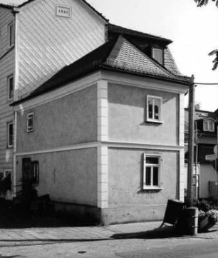 Wohnhaus; Bad Homburg, Waisenhausstraße 20