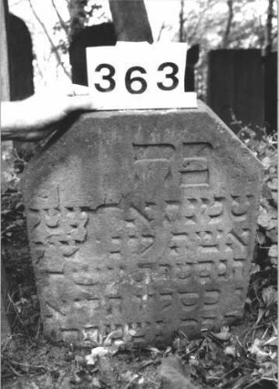 Grabstein 363