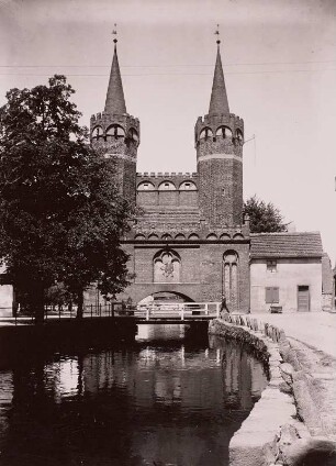 Stargard, Mühlentor : Stargard (Stargard/Polen). Mühlentor mit brückenartigem Durchlass für Wasserlauf