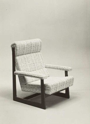 Sessel mit hoher Rückenlehne (Modell 6101)