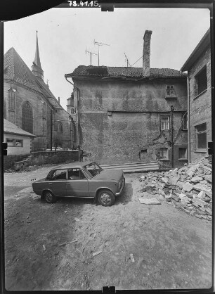 Schmalkalden, Kirchhof 13. Wohnhaus. Seitenfront