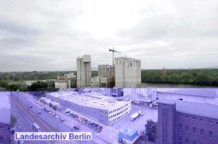 Rundgang des Regierenden Bürgermeisters Klaus Wowereit durch den Bezirk Lichtenberg