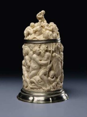 Deckelbüchse mit Triumphzug von Neptun und Amphitrite