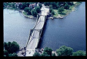 Glienicker Brücke 7.6.62.