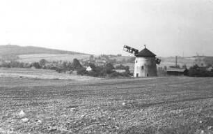 Vierkirchen-Arnsdorf. Holländerwindmühle