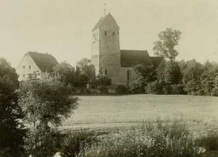 Cavertitz, Kirche : Cavertitz, Blick auf Kirche und Pfarre