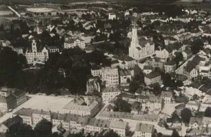 Eibenstock, Luftaufnahme mit evangelischer Stadtkirche