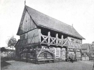 Wohnhäuser eines sorbischen Dorfes auf einer Ausstellung in Dresden : Museen. Ort: Dresden. "Das Wendische Museum" auf der Ausstellung des sächsischen Handwerks und Kunstgewerbes Dresden 1896. Alte Schule in Ralbitz.