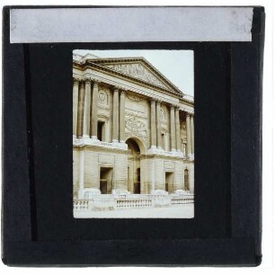 Paris, Louvre (GC 48.8607,2.3372)
