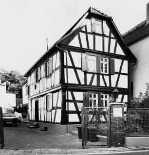 Bad Vilbel, Lohstraße 22