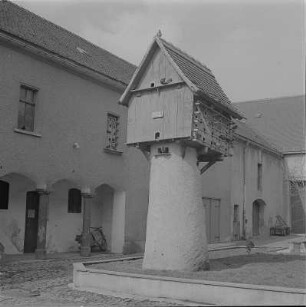 Großsteinberg (Kreis Grimma). Gehöft, Dorfstr.21. wohl 19.Jh. Taubenhaus