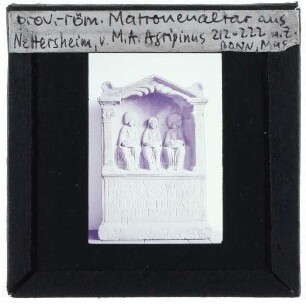Römische Plastik, Matronenaltar aus Nettersheim