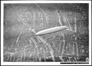 Zeppelin ZR-3 im Fluge über Dresden