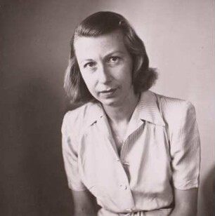 Porträt Edith Heerdegen : Porträt Edith Heerdegen (1913-1982; Schauspielerin). Fotografie, um 1955. Dresden: Deutsche Fotothek