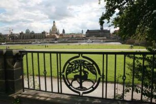 Dresden-Neustadt. Blick über die Elbe zur Altstadt (sogenannter "Canalettoblick")