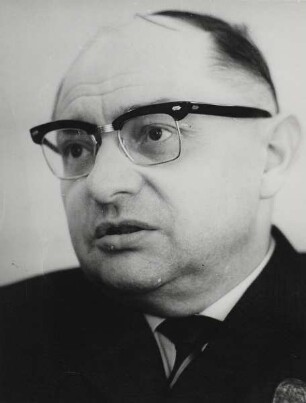 Heinrich Dathe, Direktor des Tierparks Berlin