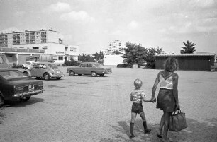 Einrichtung eines Wochenmarktes für Oberreut auf dem Parkplatz an der Straßeneinmündung Otto-Wels-Straße und Rudolf-Breitscheid-Straße