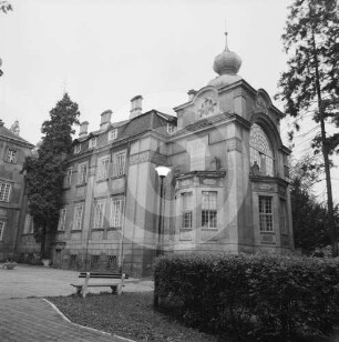 Schloss Halbau